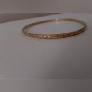 10k gold Vintage bangle 7 cm diametre